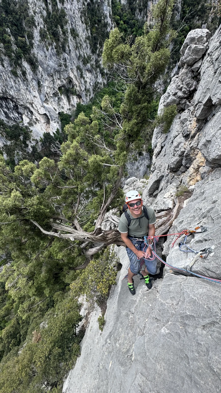 Second qui sourit au relais Verdon