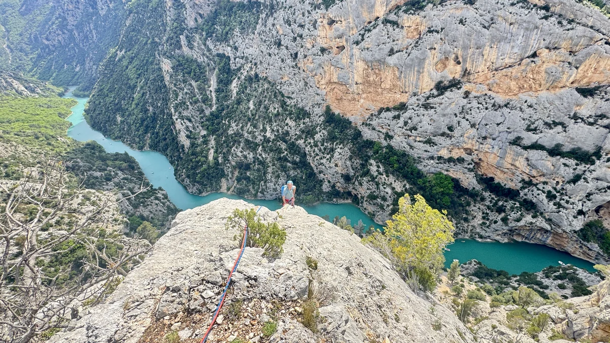 Sommet de paroi avec Verdon