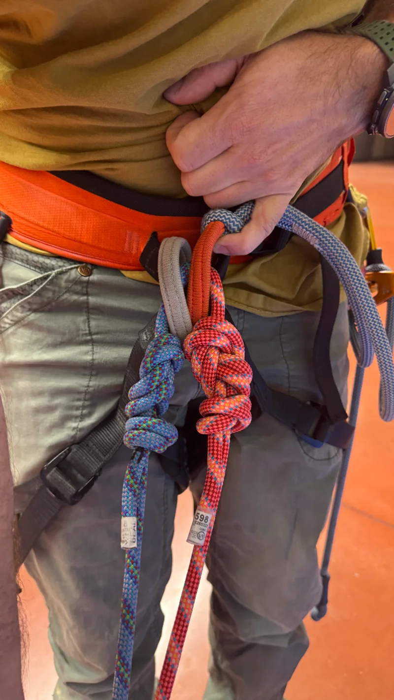 11. Encordement complet en corde à double